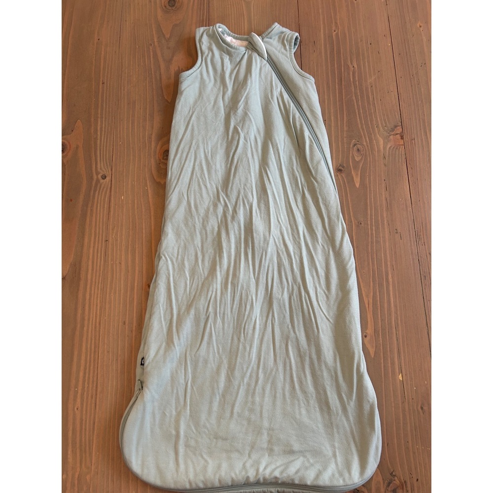 K-K24 Kyte Baby Bamboo Sleep Bag 1.0 TOG Sage Green Size Medium Wearable Blanket